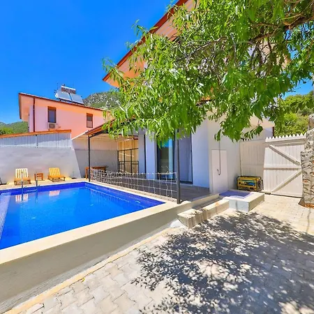Luxury Meri With Pool And Jakuzi In Villa Kaş